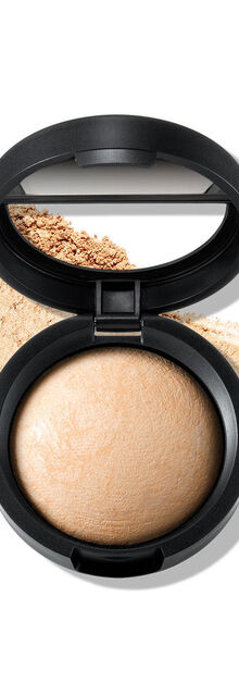 Laura Geller Baked Natural Glow Highlighter French Vanilla Laura Geller Baked Natural Glow Highlighter French Vanilla